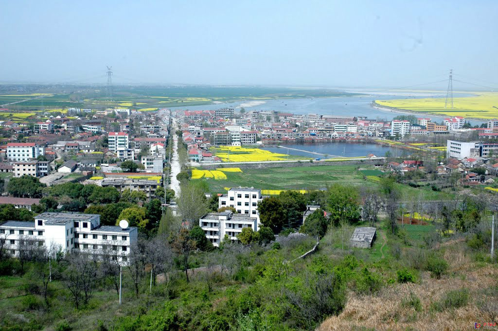 马良镇(地点|行政区划)马良镇隶属于湖北省沙洋县,东临汉江,西接沙洋