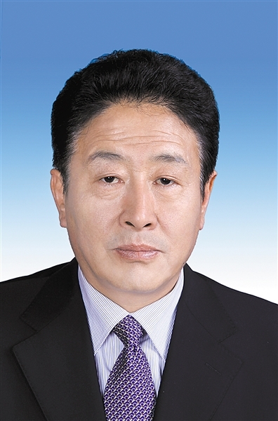 易凡 (政治人物)