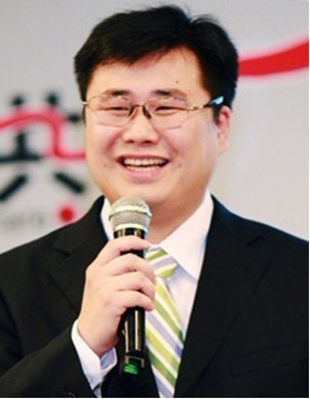 辛华(其他人物相关)辛华,北京人,祖籍山东菏泽曹县,现任中国文化管理