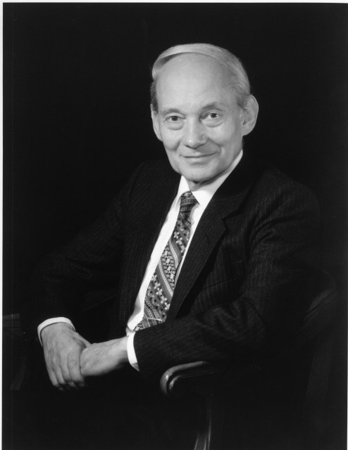 曼弗雷德·艾根(科学家)_技点百科_技点网(科学家)