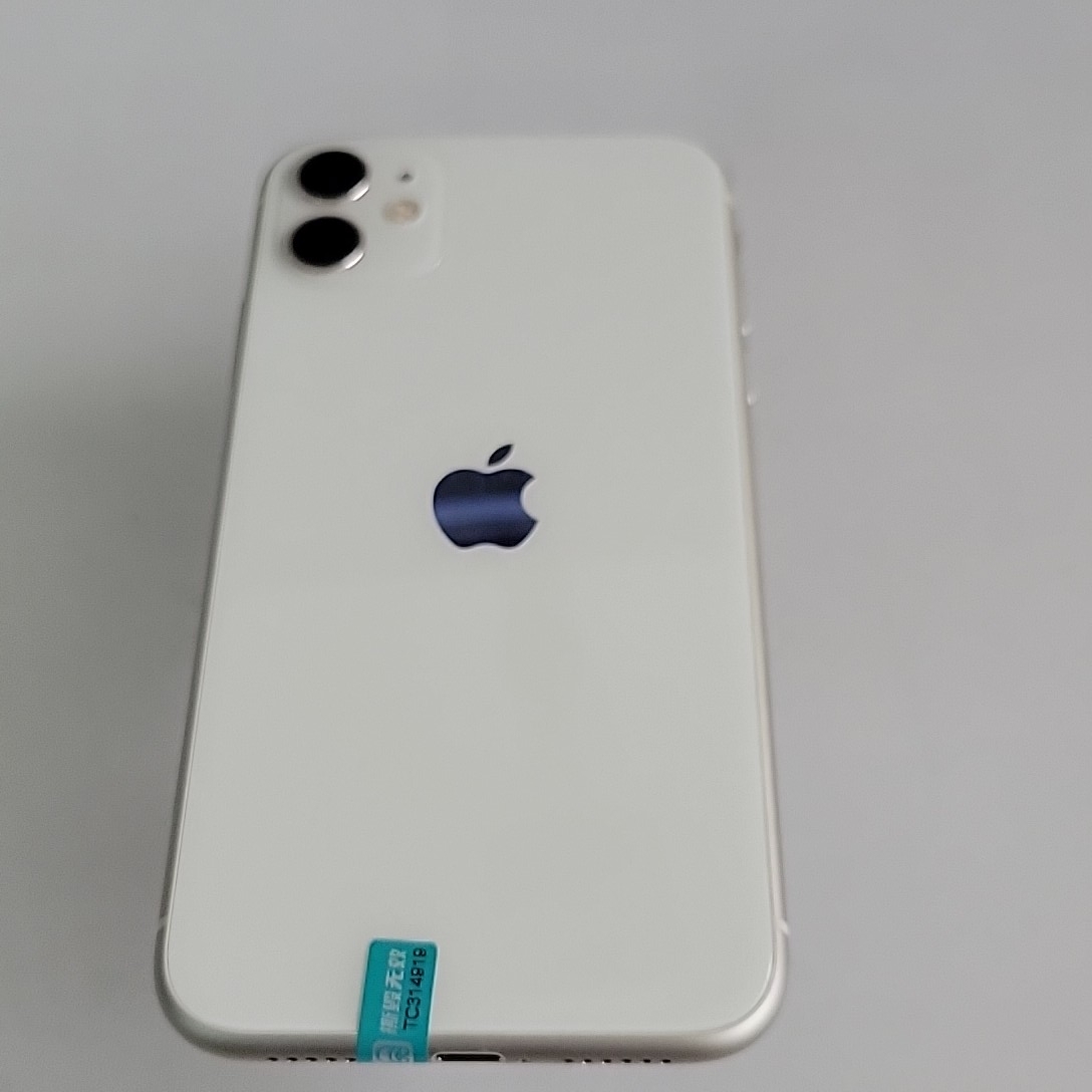 苹果【iPhone 11】4G全网通 白色 128G 国行 9成新 