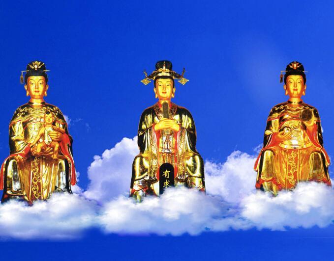 为云霄,琼霄,碧霄的合称,为感应随世仙姑正神(又称感应随世三仙姑)