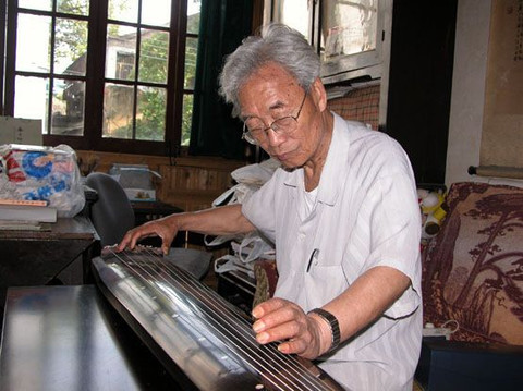 徐匡华(文化人物)