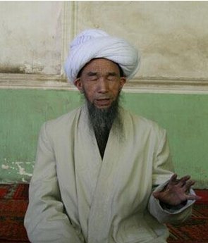 居玛·塔伊尔大毛拉