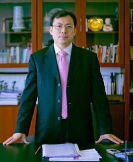 唐修国(其他实业人物相关)唐修国,湖南省郴州地区安仁县人 ,高级工程