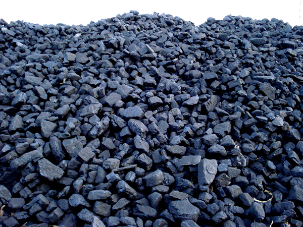 动力煤的热值和挥发分,灰分的要求不像化工煤(如炼钢用的焦煤)那么高