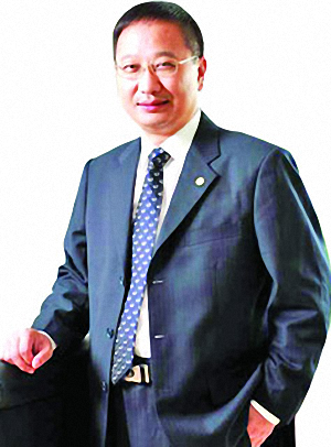 束国刚 (其他人物相关)