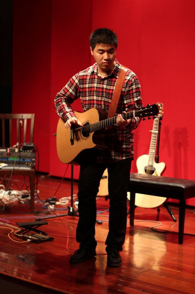 朱家明 (歌手|文化人物)