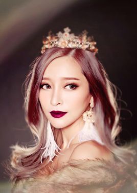 李一嘉 (其他人物相关)