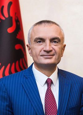 阿尔巴尼亚历任总统图片