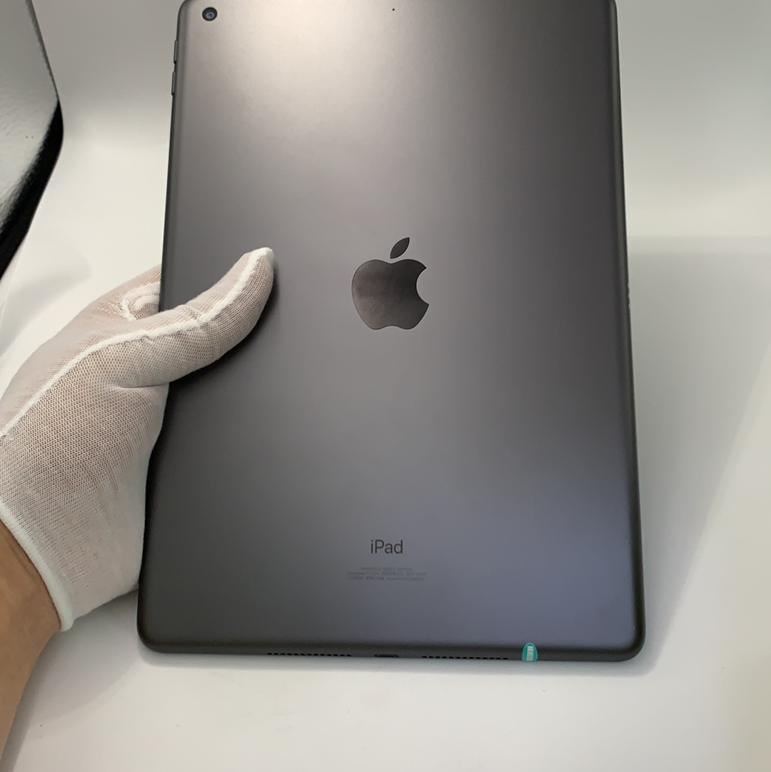 苹果【ipad8 10.2英寸 20款】wifi版 深空灰 32g 国行 99新