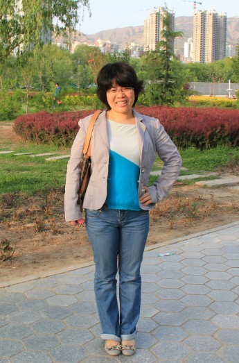 女,1975 年3月生于陕西澄城,副研究员