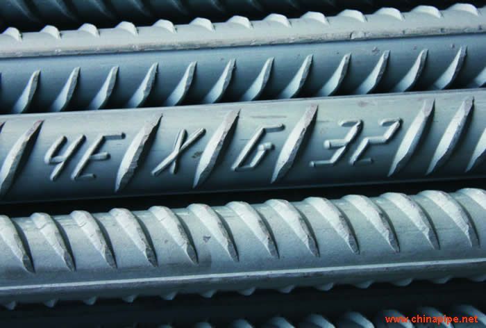 hrb400(其他)hrb 400中文名是热轧带肋钢筋,直径是6~100mm.