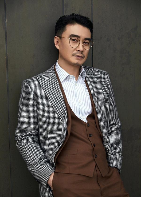 中国出生城市:毕业院校:出生日期:1975年4月26日人物简介:徐光宇,1975