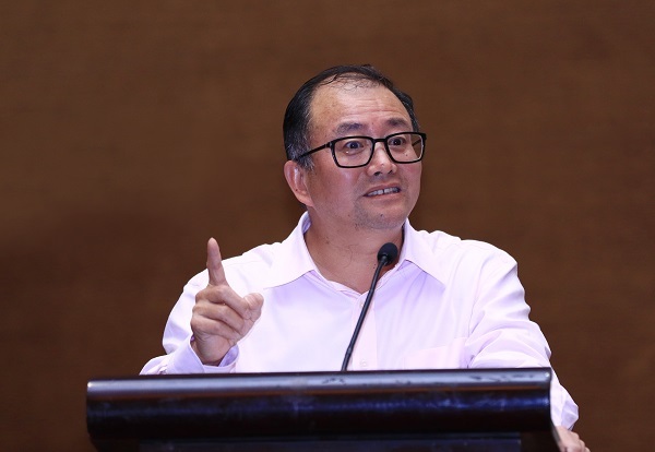 许雷其他人物相关