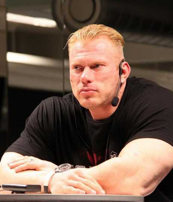 丹尼斯沃尔夫体育人物