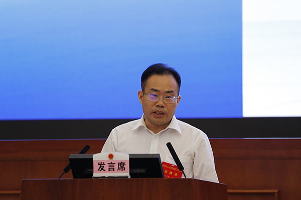 戴运龙(政治人物)_技点百科