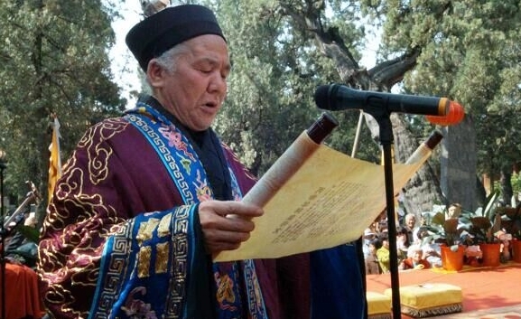 黄至杰 (其他人物相关)