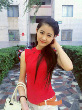 李娜(其他人物相关)李娜,1995年出生于陕西省西安市高陵区湾子镇关市