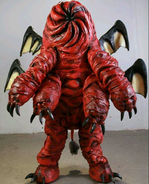 《铠甲勇士》中的远古异能兽,是从黑帝使用繁殖穴释放的魔帖中出现