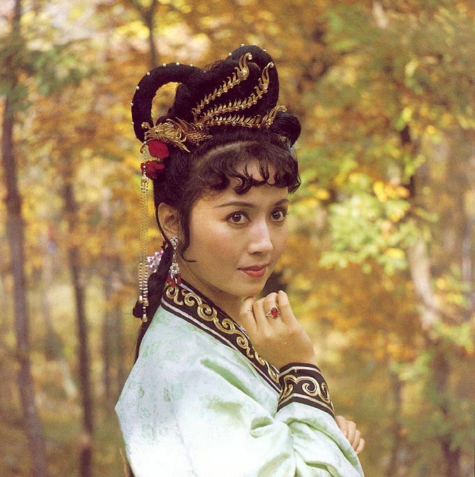 高小姐图册_360百科