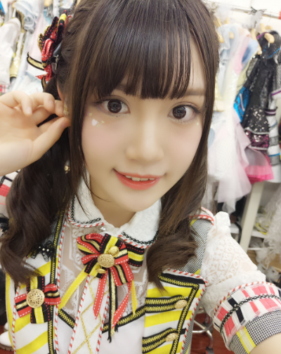 易妍倩(歌手)_技点百科_技点网(歌手)