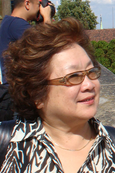 陈薪伊(其他人物相关)