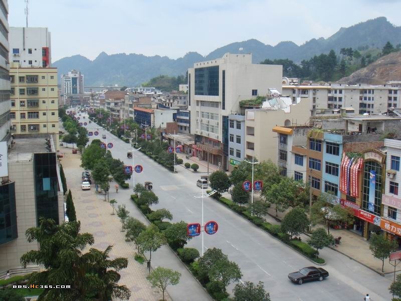 广西南丹县城图片