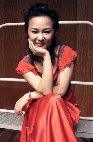 祁瑶(文化人物)