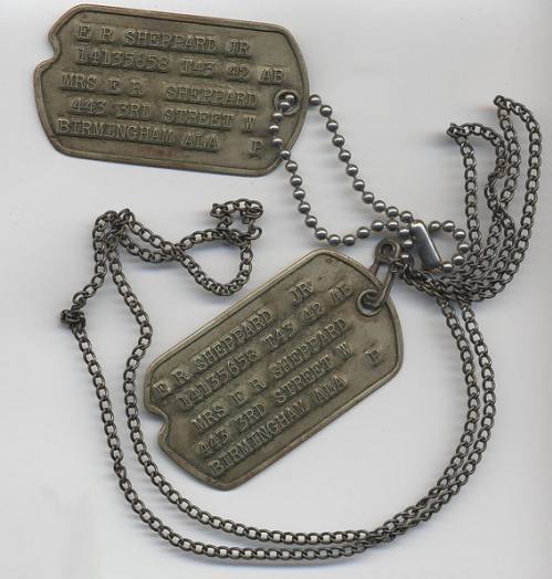 狗牌(其他游戏相关)狗牌也即军用识别牌.