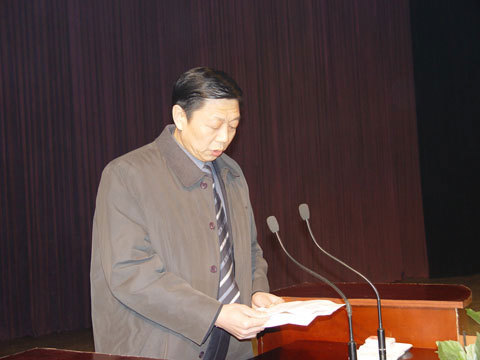 汤毅 (政治人物|教师|医生)