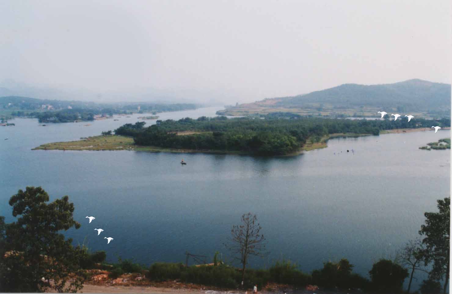 常见的有:江苏吴江三江口,湖南岳阳三江口,湖北汉口三江口,浙江会稽三