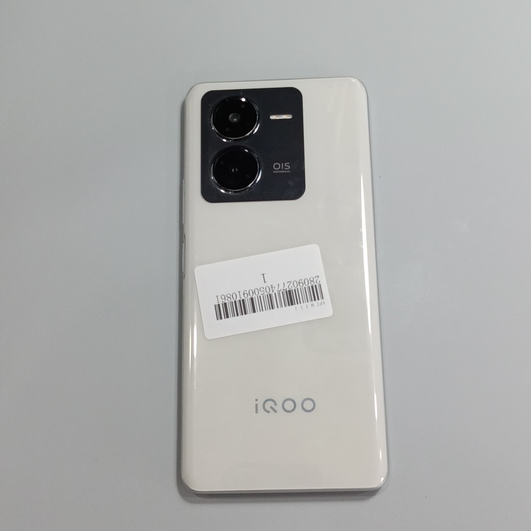 vivo【iQOO Z8】5G全网通 月瓷白 12G/256G 国行 95新 