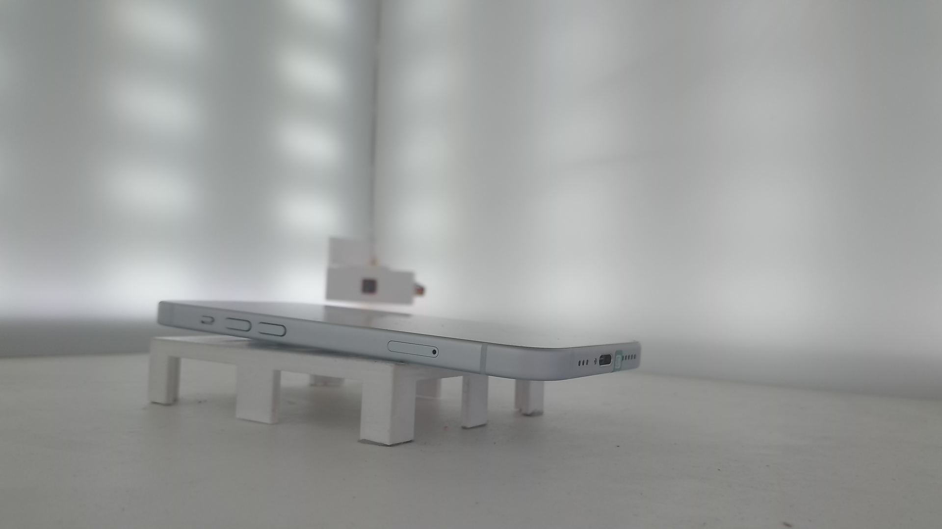苹果【iPhone 15】9成新 