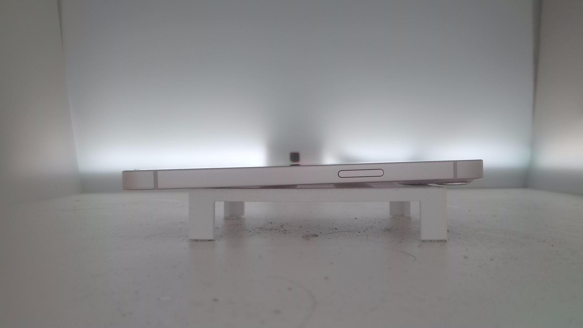 苹果【iPhone 13】9成新 