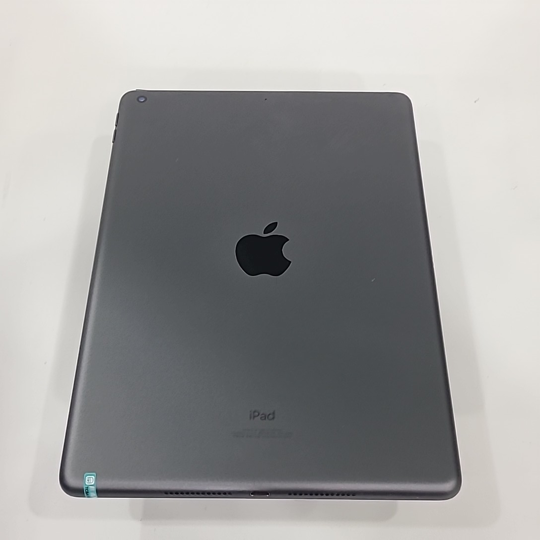 苹果【iPad8 10.2英寸 20款】WIFI版 深空灰 128G 国行 9成新 