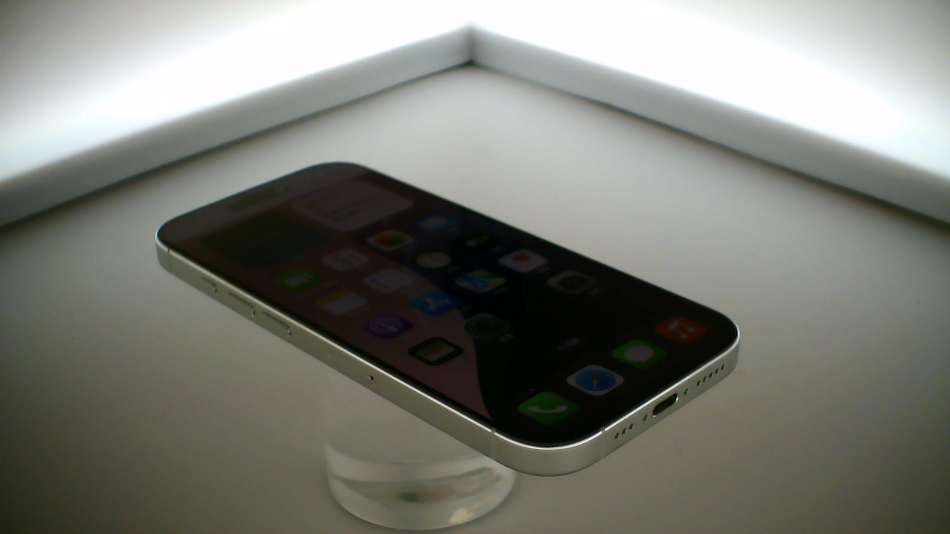 苹果【iPhone 16 pro】5G全网通 白色钛金属 256G 国行 95新 