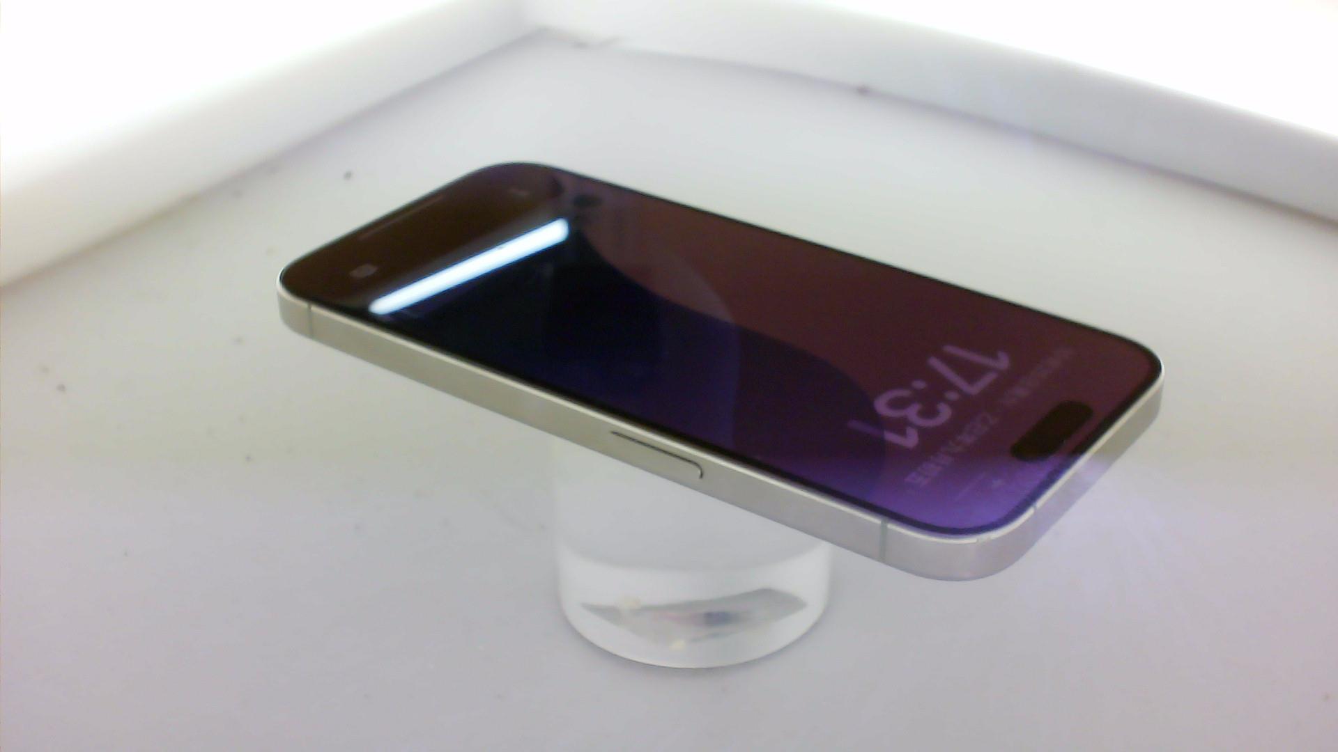 苹果【iPhone 15 Pro】9成新 