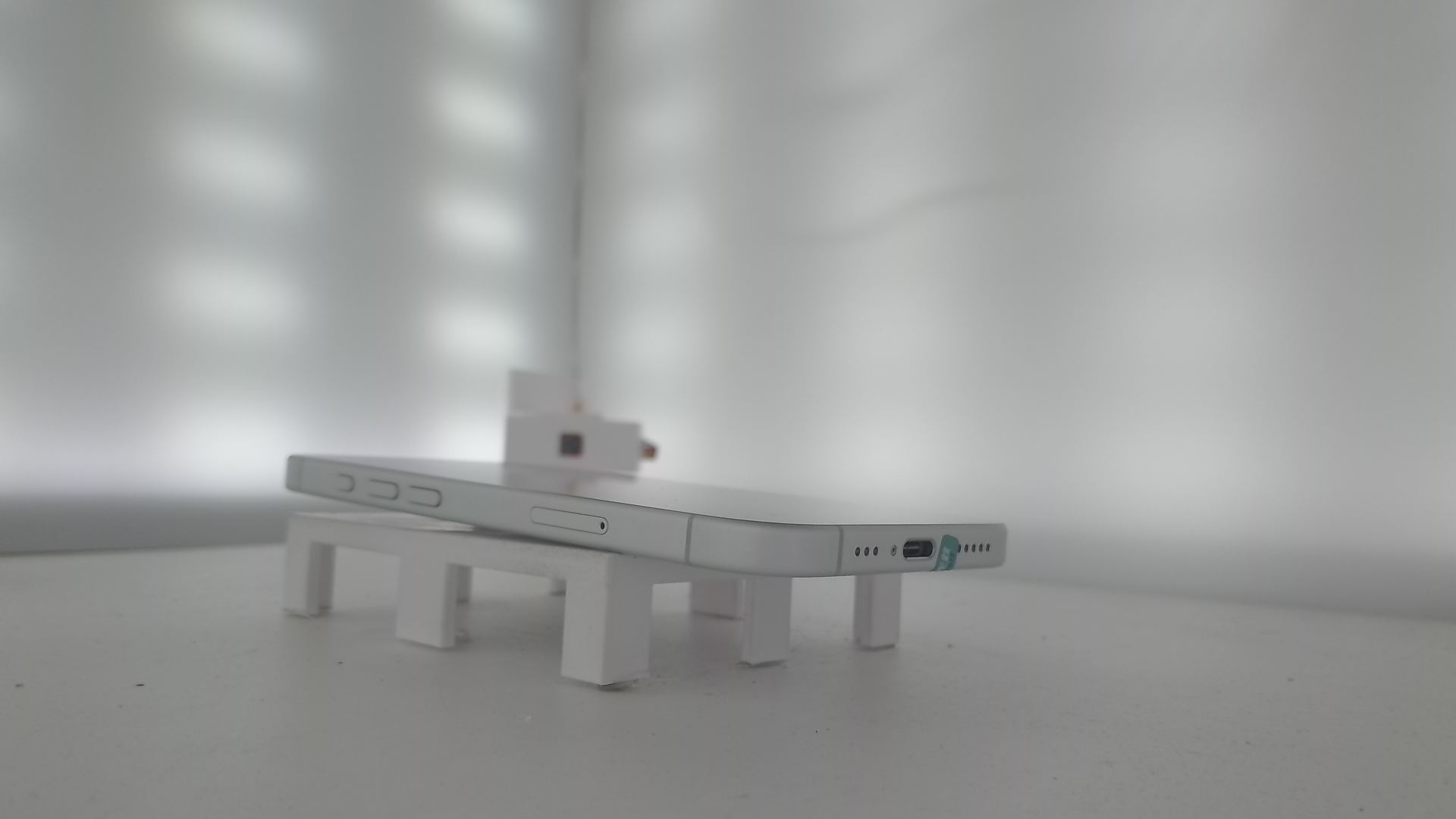 苹果【iPhone 16】9成新 