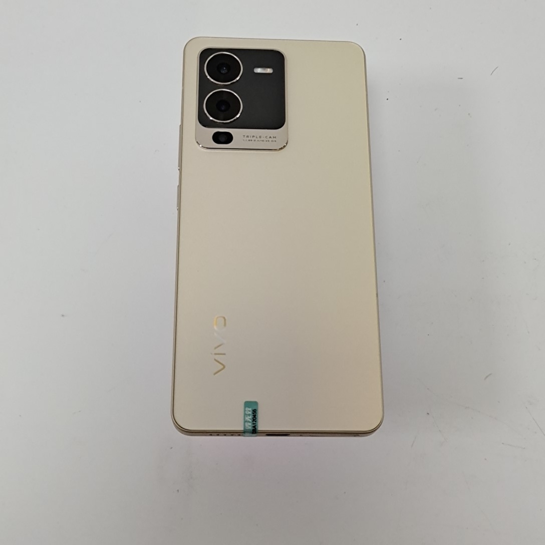 vivo【vivo S15】5G全网通 浅金 8G/256G 国行 9成新 