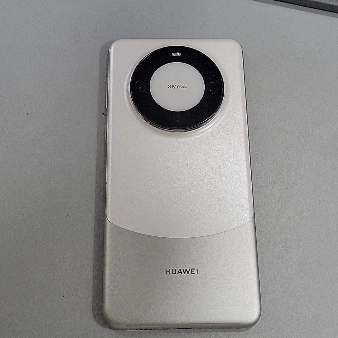 华为【华为 Mate 60 Pro】9成新 