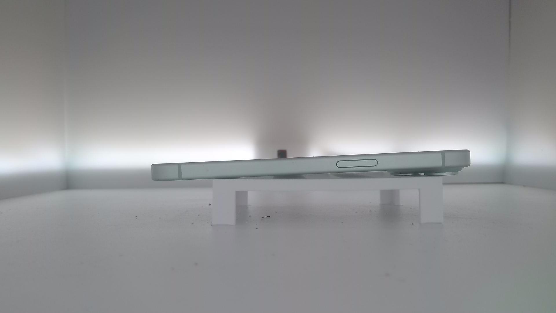 苹果【iPhone 15】95新 
