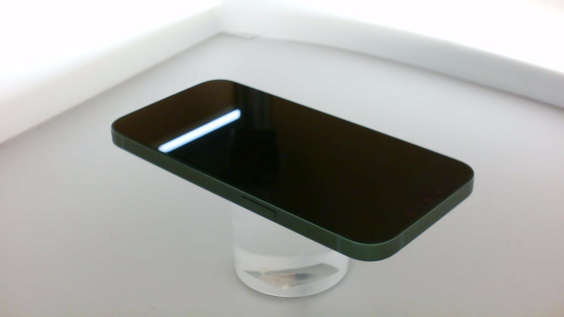 苹果【iPhone 13】95新 