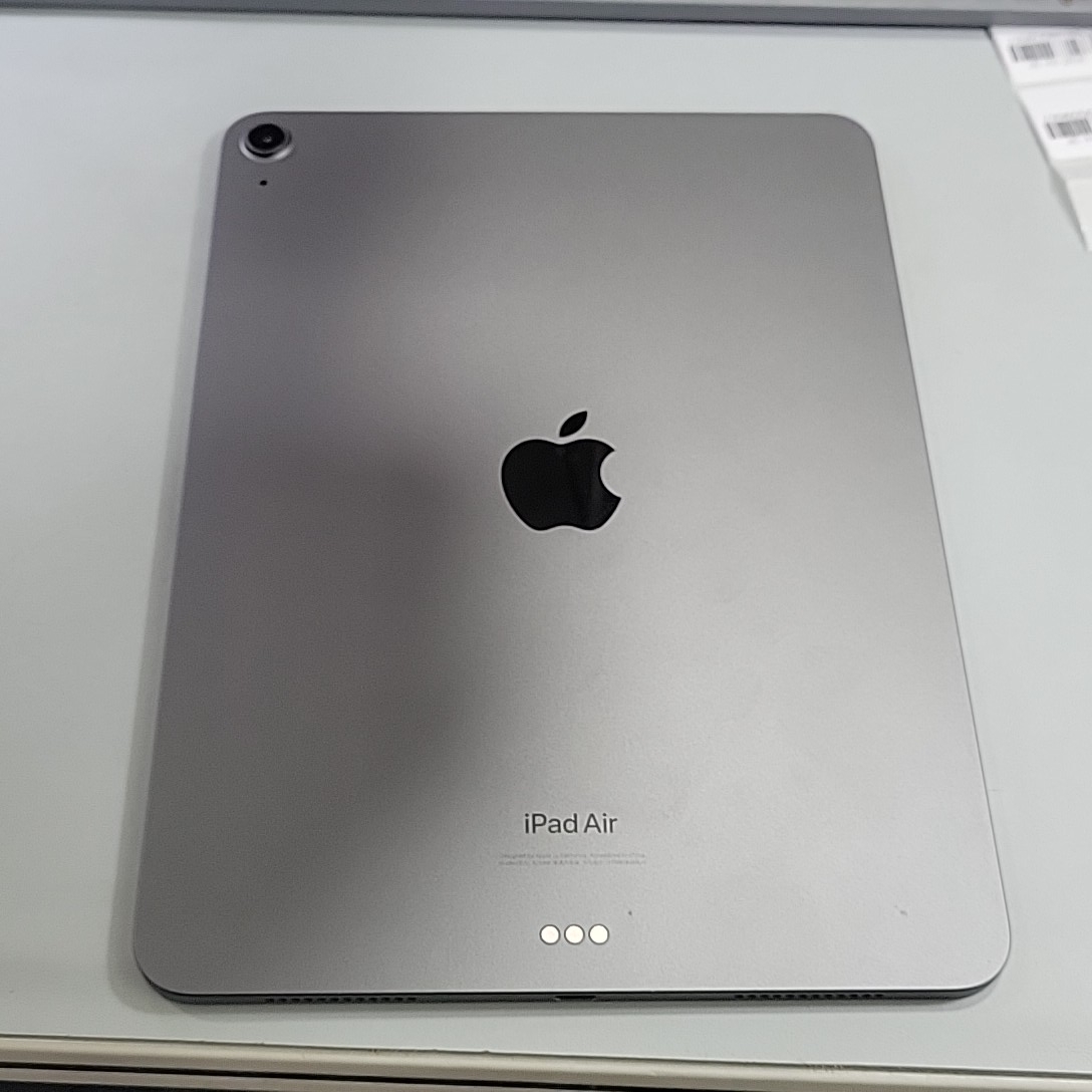 苹果【iPad Air5】95新 