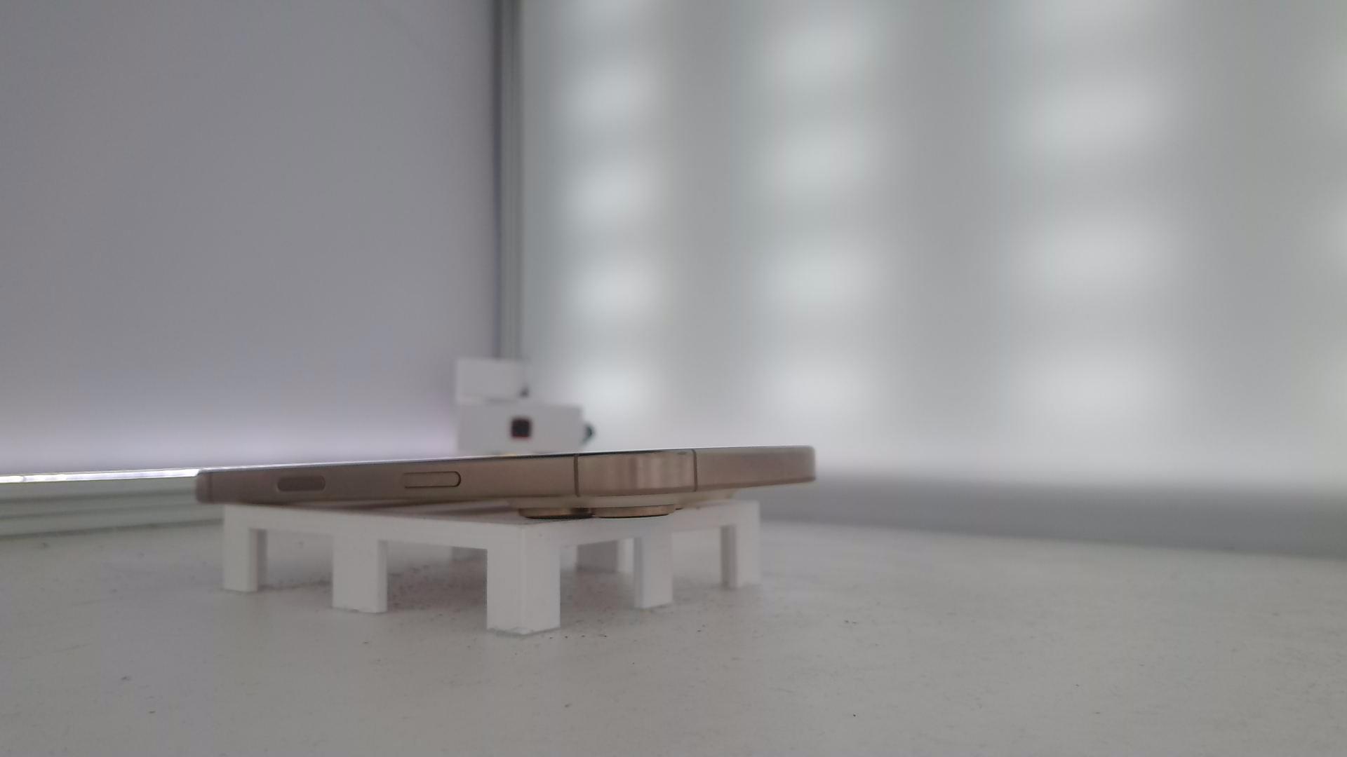 苹果【iPhone 16 pro】9成新 