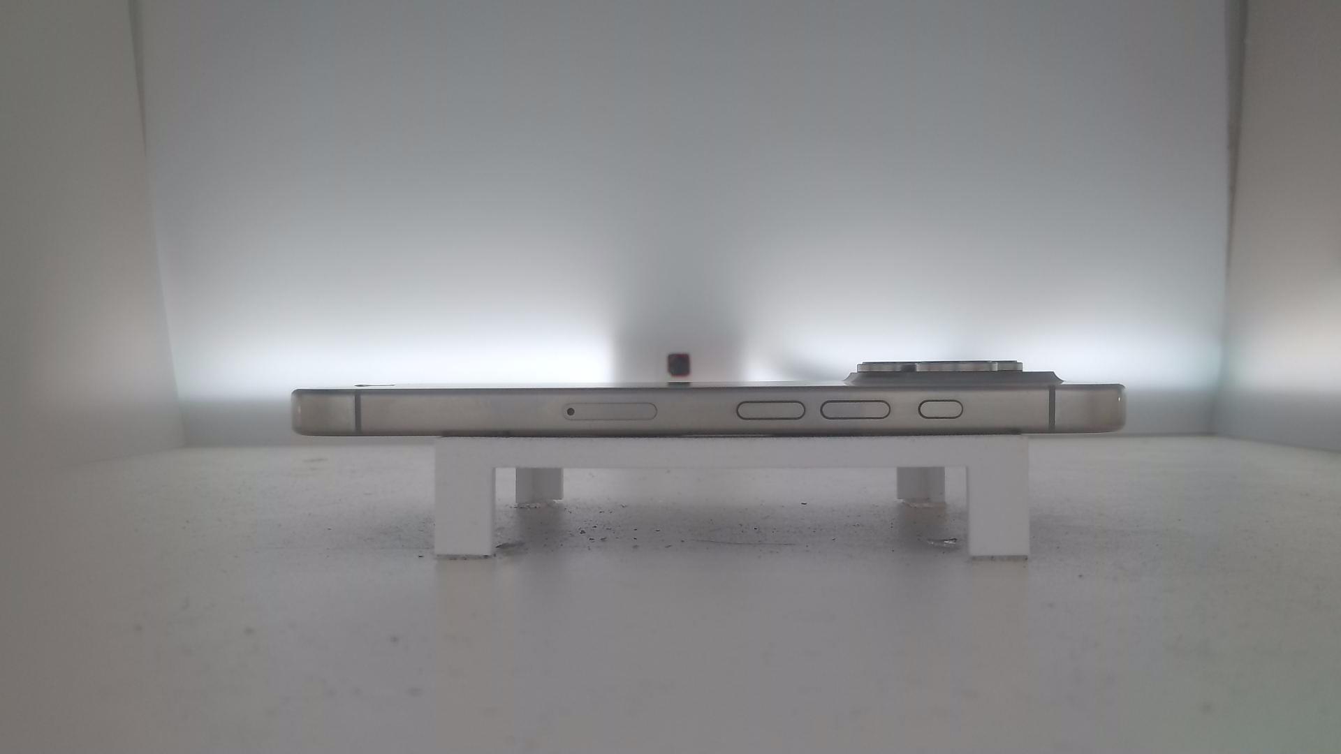 苹果【iPhone 16 pro】9成新 