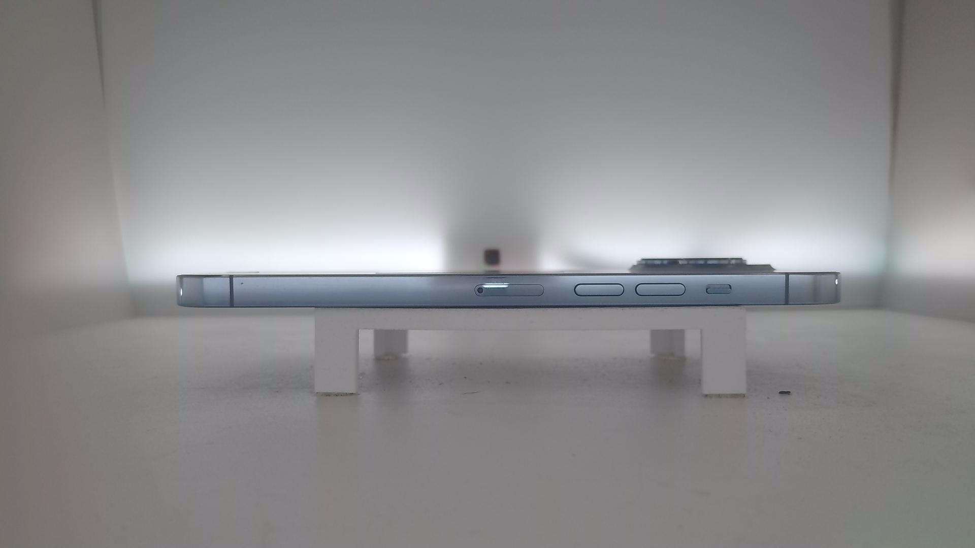 苹果【iPhone 15】99新 