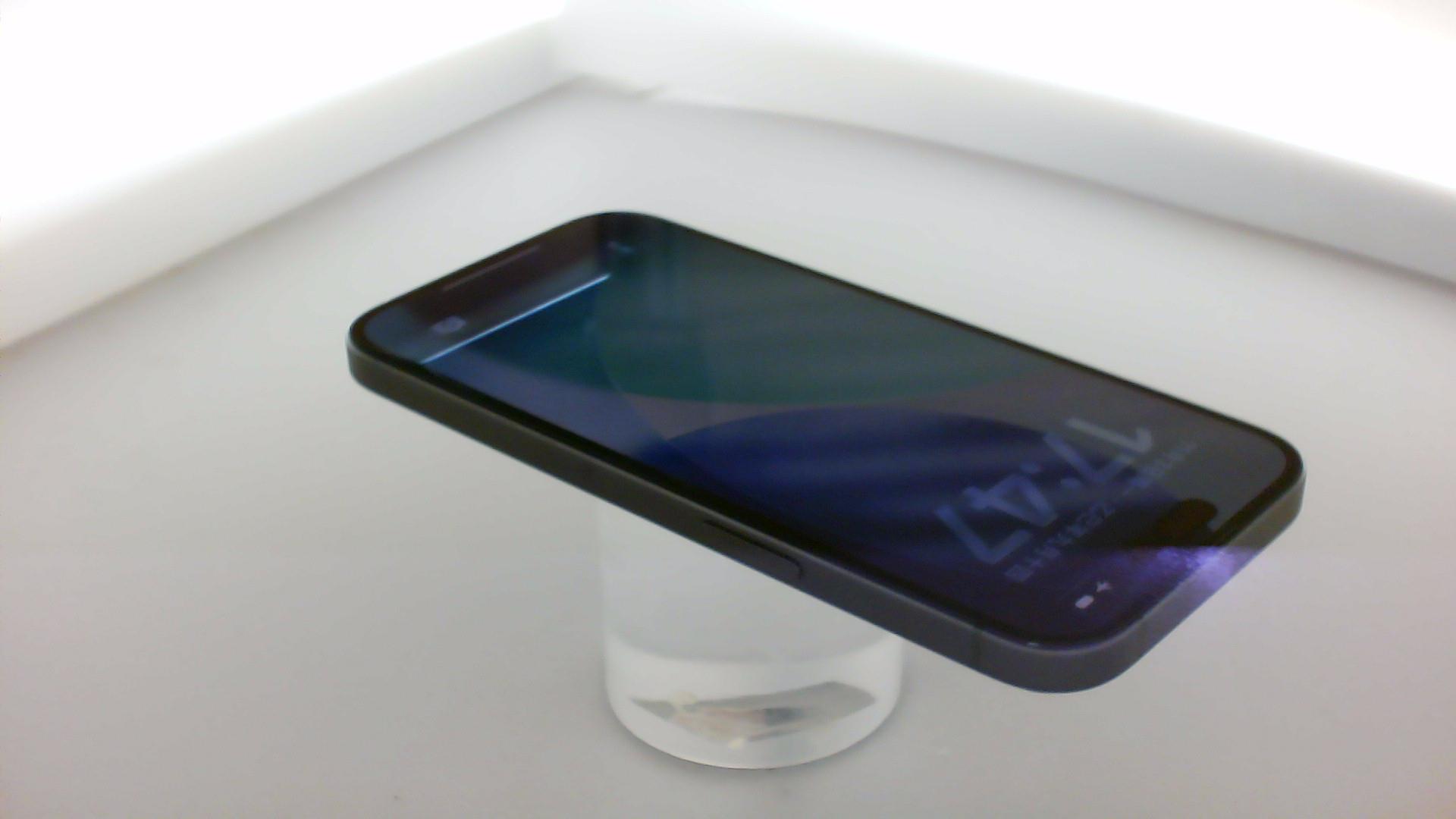 苹果【iPhone 15】9成新 