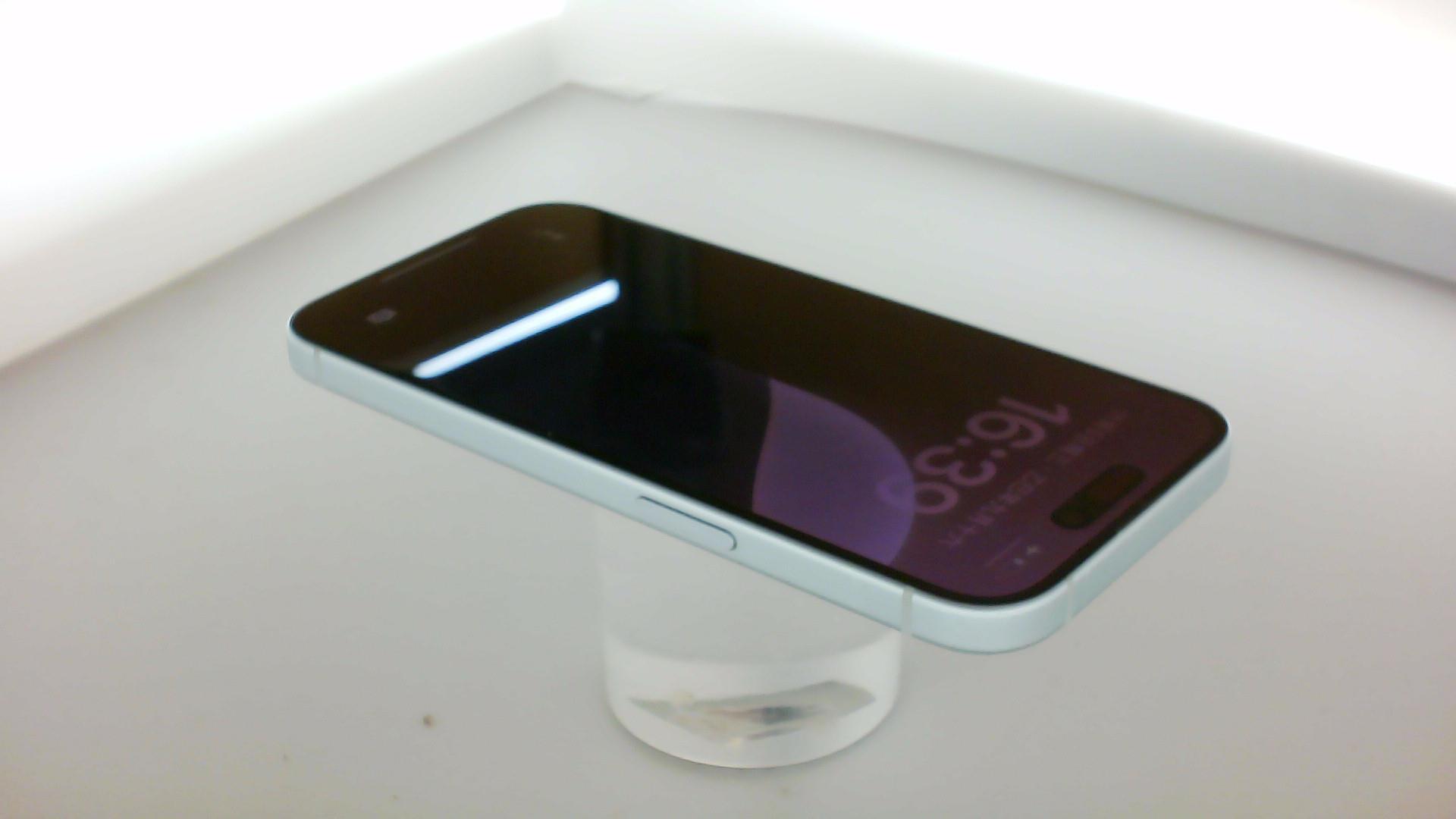 苹果【iPhone 15】8成新 