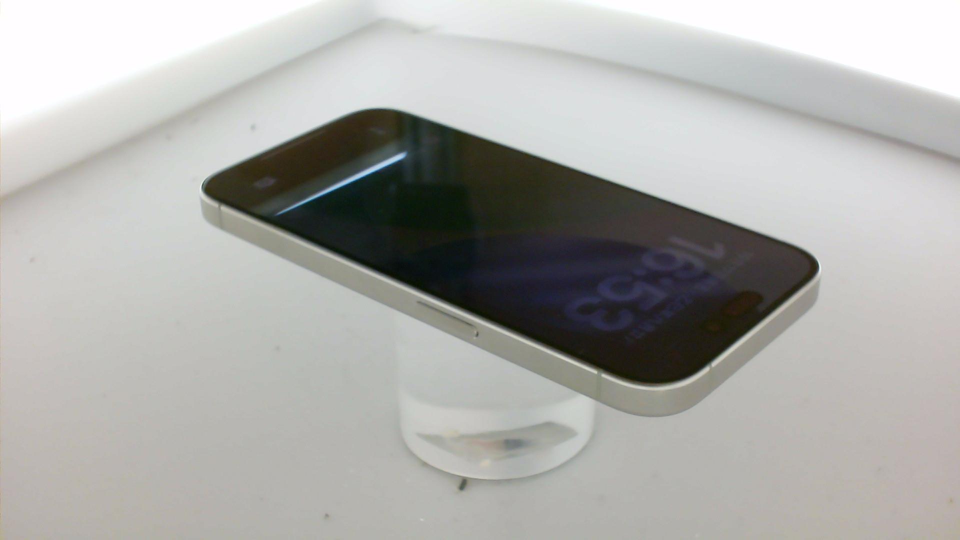 苹果【iPhone 15 Pro】95新 